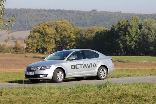 Škoda Octavia (foto 1)