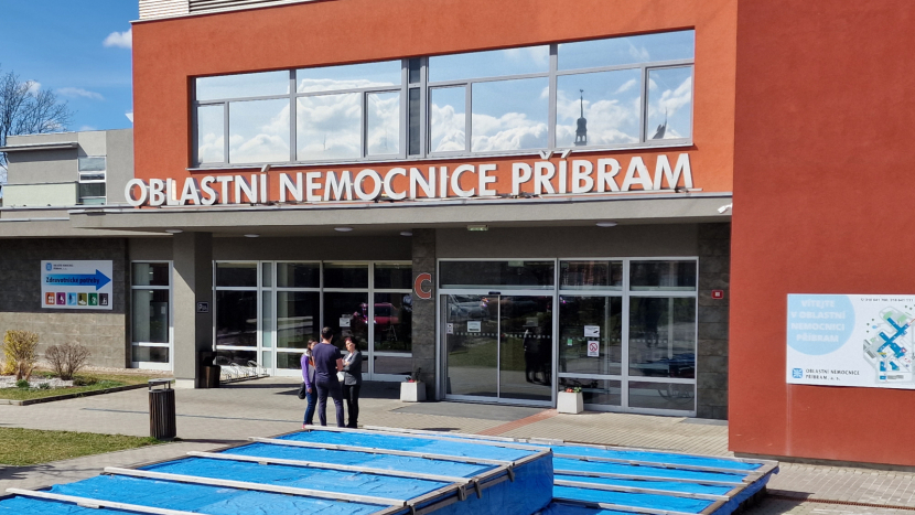Soukromé a městské nemocnice opět budou moci žádat Středočeský kraj o dotace