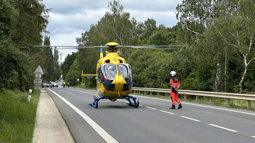 Velká havárie s tragickými následky uzavřela dálnici D4 ve směru na Prahu