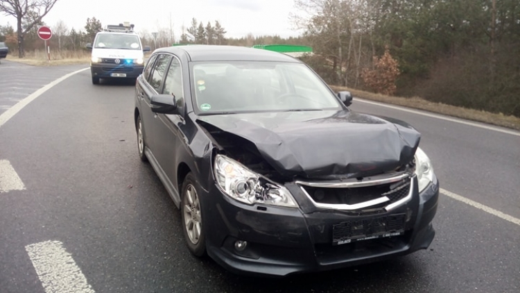Aktuálně: Nehoda dvou osobních automobilů u obce Dobříš