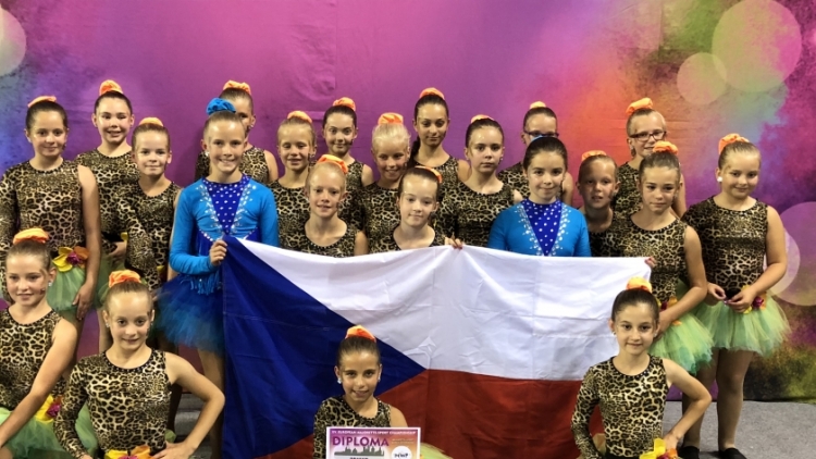 Děvčata z týmu Příbramských mažoretek se zúčastnila Mistrovství Evropy