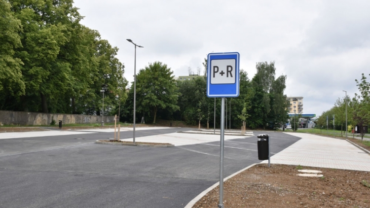 Kraj chce postavit velká parkoviště P+R, jedno v lokalitě Dubenec – Skalka