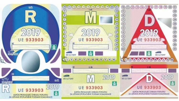 Nezapomeňte na nákup dálniční známky!