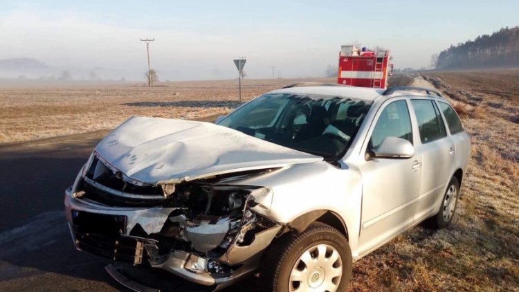 Aktuálně: Hromadná nehoda uzavřela silnici u Sedlčan