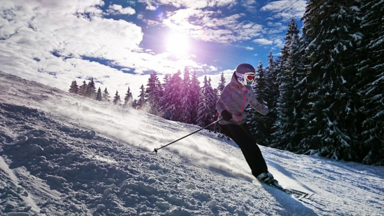 Ve středních Čechách dnes ukončil provoz první skiareál