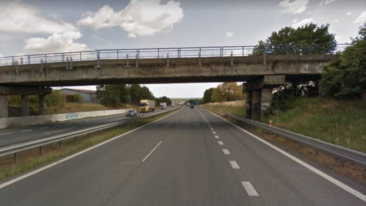 Demolice mostu u Řitky omezí provoz na Strakonické