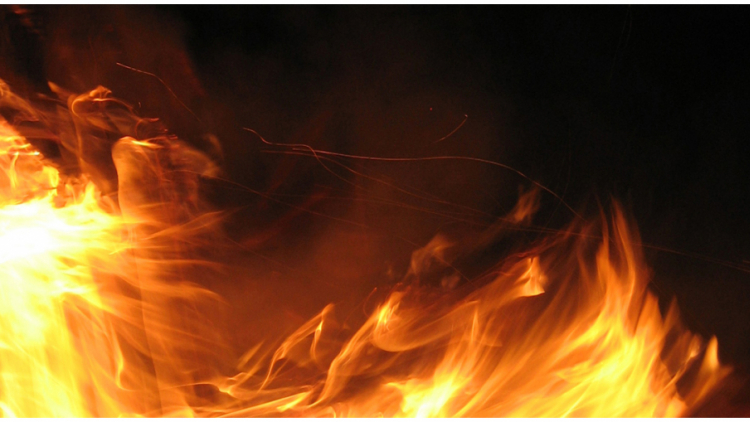 Hasiči vydali varování: Nerozdělávejte ohně ve volném prostranství, dřívější schválená pálení se ruší