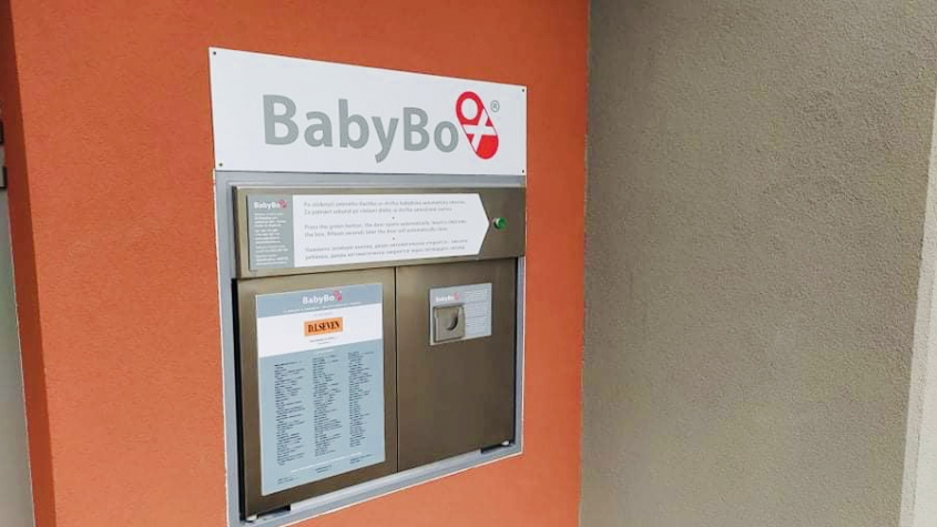 Babybox se přesunul na původní místo. Zachránil již čtyři děti