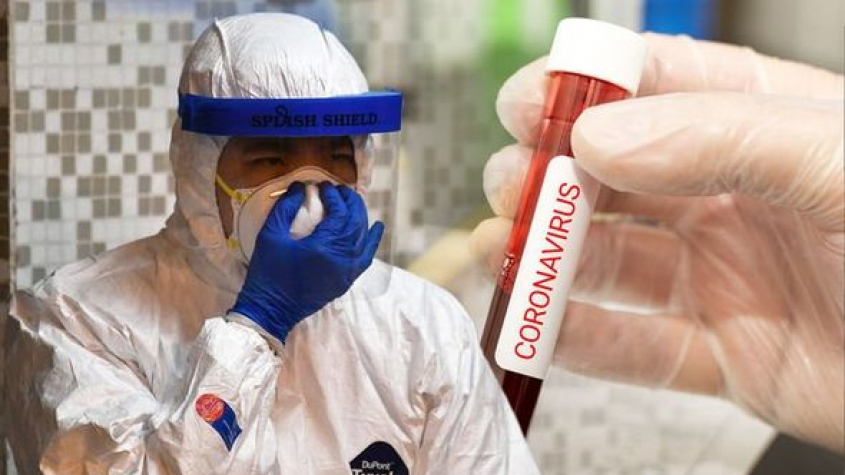 V Česku je 2422 případů nákazy koronavirem