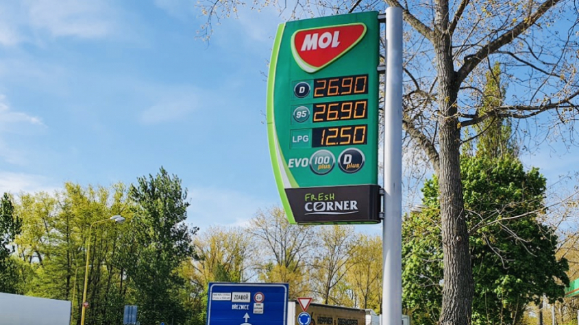 Příbramské čerpací stanice drží ceny pohonných hmot stále vysoko. Kartel, nebo náhoda?