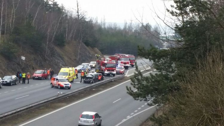 Nehoda u Dobříše uzavřela rychlostní silnici ve směru na Prahu