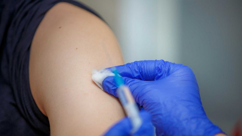 Letos na podzim by mohlo být v Česku proti chřipce očkováno zhruba devět procent lidí