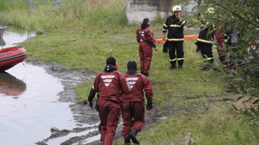 Pohřešovaný muž byl nalezen mrtvý pod hladinou rybníka Musík