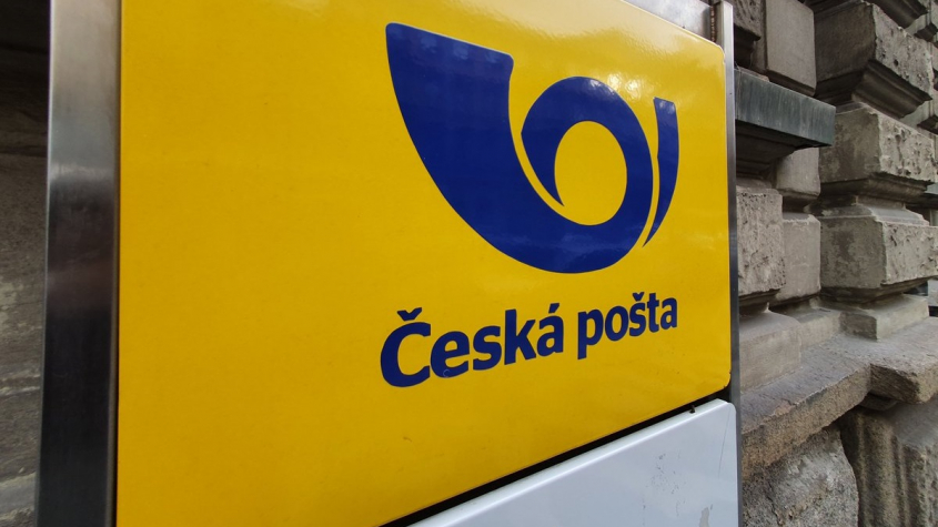 Na České poště padl rekord v počtu přepravovaných zásilek