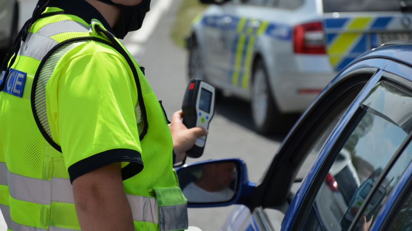 Policisté letos zastavili na Příbramsku téměř sedm set opilých či zfetovaných řidičů