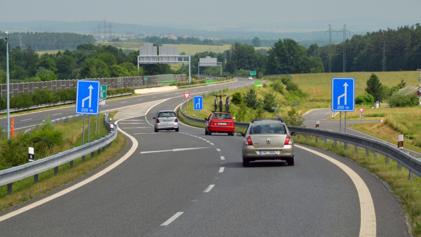Obce si od dostavby dálnice D4 slibují, že skončí zácpy na I/4