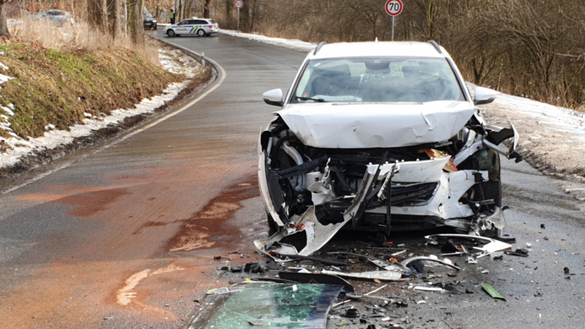 Nekoncentrovaní řidiči zavinili loni více než pětinu všech nehod