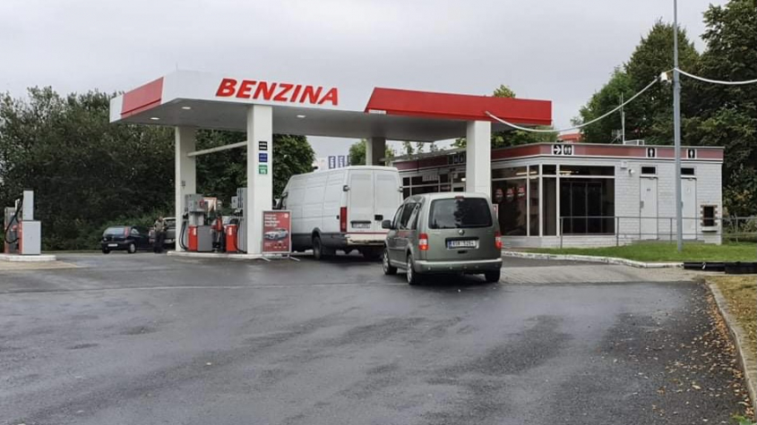 Čerpací stanice Benzina se postupně přejmenují na Orlen