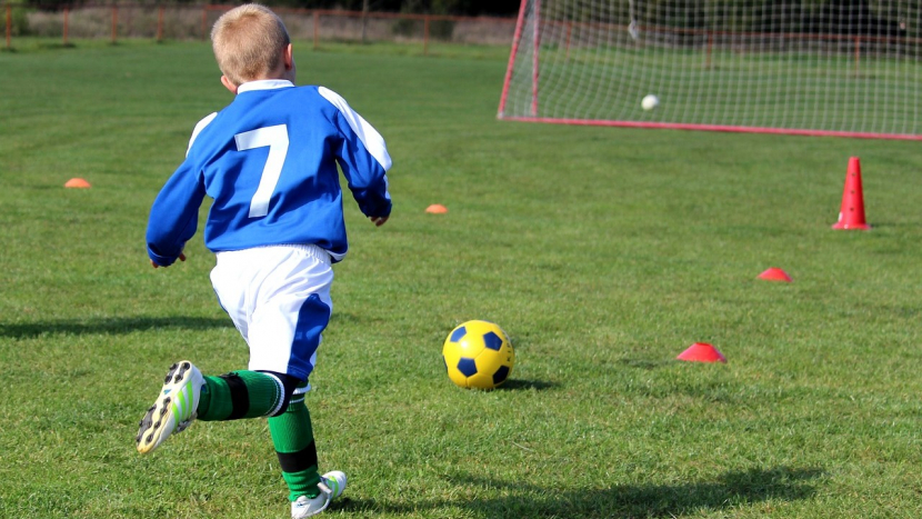 Radní pro sport: Při tréninku dětí dochází k chybám, které mohou vést ke zdravotním problémům