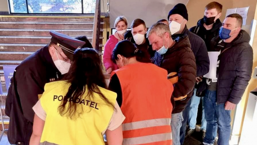 Nové centrum v Příbrami kvůli náporu uprchlíků zastavilo příjem žadatelů