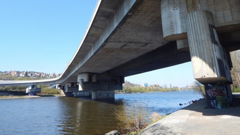 Začíná oprava Barrandovského mostu, potrvá 110 dní