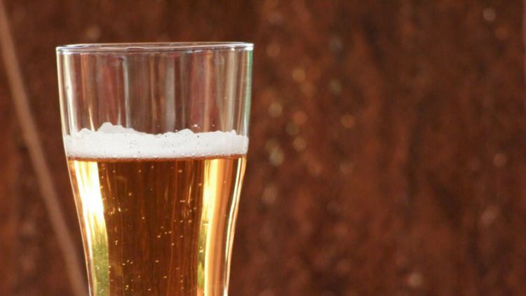 Opilá žena zavinila nehodu u Padáku