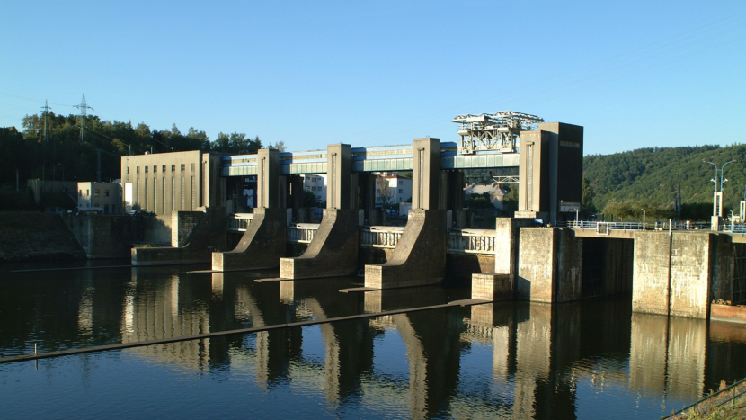 Vodní elektrárna Vrané nad Vltavou získá nové bezpečnostní rychlouzávěry