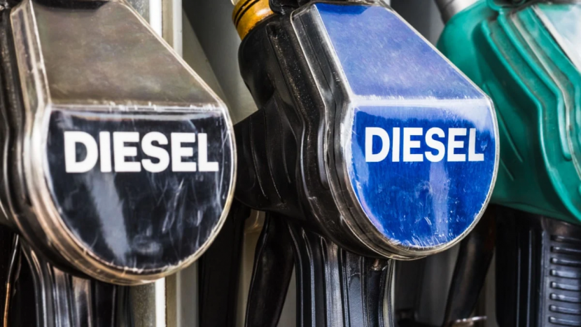 Vedle nafty zdražuje i benzin, kterého se ale změna spotřební daně netýkala