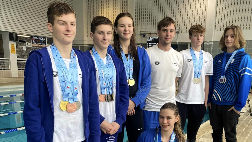 Plavci získali 6 cenných kovů na zimním mistrovství ČR žactva