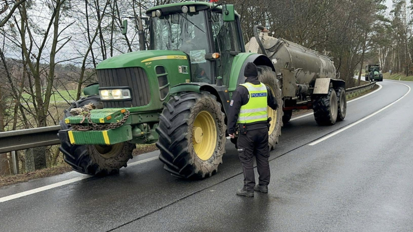 Do čtvrteční jízdy Prahou se ze středních Čech zapojí minimálně 250 traktorů