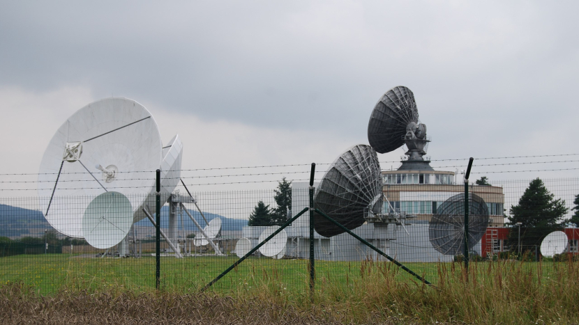 Středisko družicových spojů u Sedlce-Prčice je zajímavostí pro turisty
