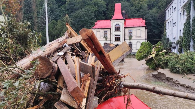 Pojištěné škody ze záplav dosáhnou podle prvních odhadů 17 miliard Kč