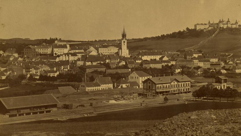 Letos bude lehčí souchotiny než ženicha uhnat. Psalo se v novoročním příspěvku z roku 1872