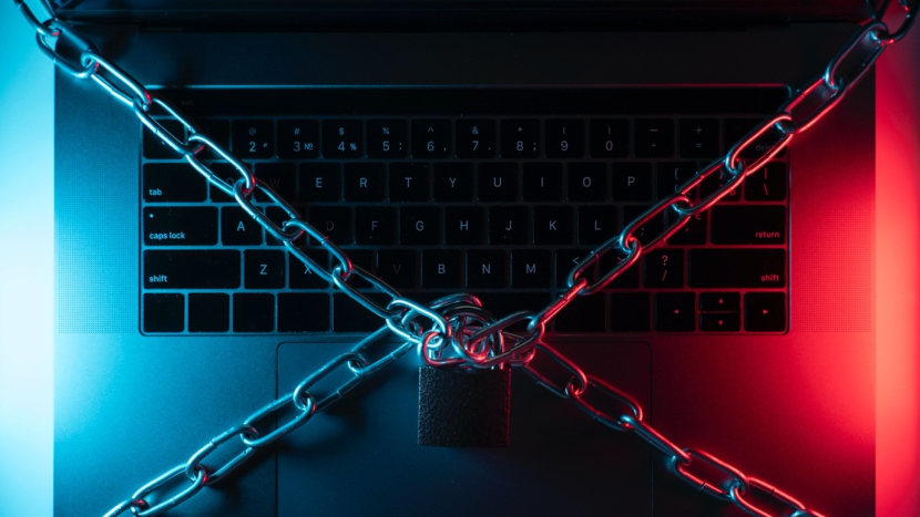 Bezpečné připojení k internetu: Jak chránit soukromá data při používání veřejné Wi-Fi?