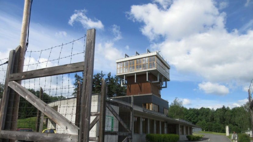 Strážní věž Vojna: Tichý svědek temné historie u Příbrami