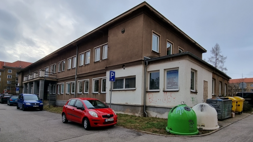 Budoucnost bývalé polikliniky: Radnice podporuje centrum primární péče