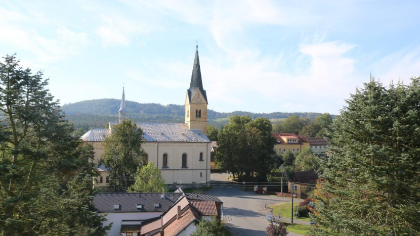 Dolní Hbity oslaví 700 let velkolepým programem pro všechny generace