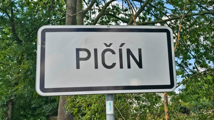 V Pičíně mizí cedule, obec zvažuje výrobu replik
