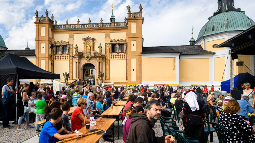 Svatohorská šalmaj se vrací v plné síle: průvod, trhy, dobová hudba i pohádky pro děti