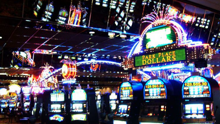 Vedení Kladna chce zrušit vyhlášku zakazující hazard ve městě