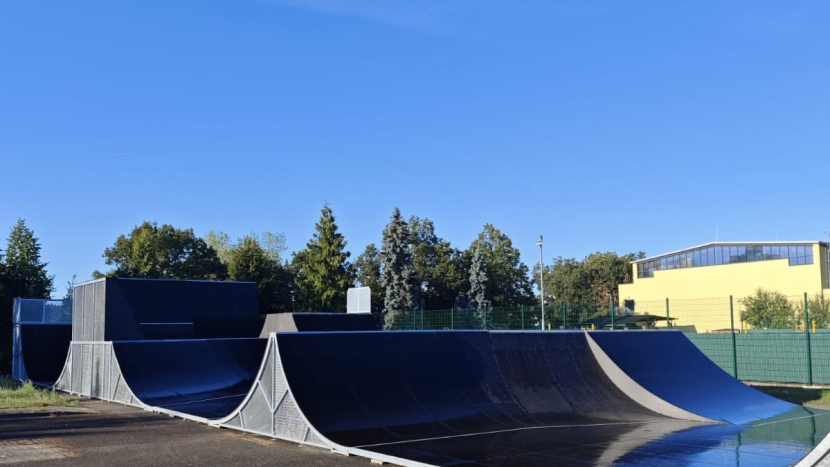 Nový skatepark v Dobříši je otevřen
