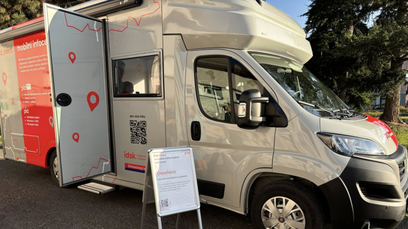 PID Point je v Dobříši. Cestující mohou využít mobilní centrum dopravy