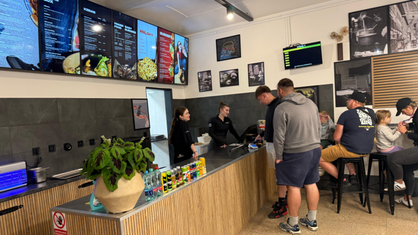 Gastro agent: Burger Stop by Zastávka