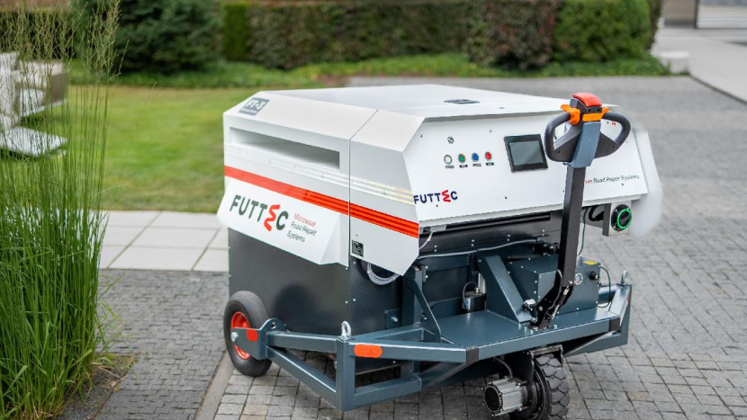 Mikrovlnná technologie umožňuje rychlou a přesnou opravu asfaltu na D4