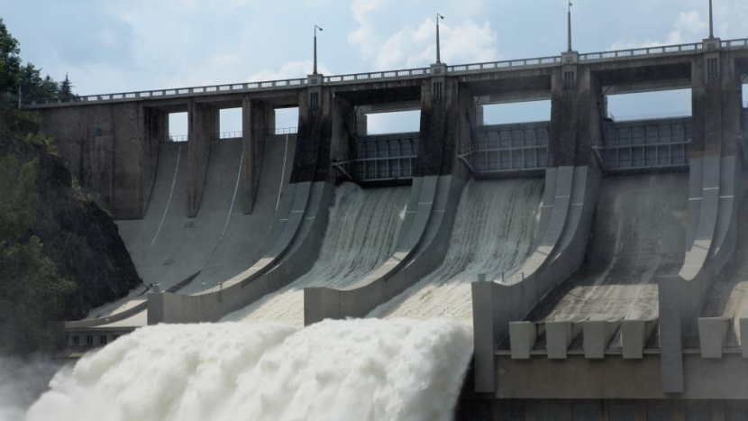 Na Slapech se provádí generální oprava mostu na hrázi, vyžádá si uzavírku