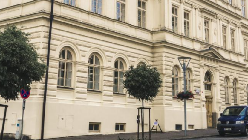 Středočeský kraj připravuje slučování dalších škol, na řadě je i Příbram