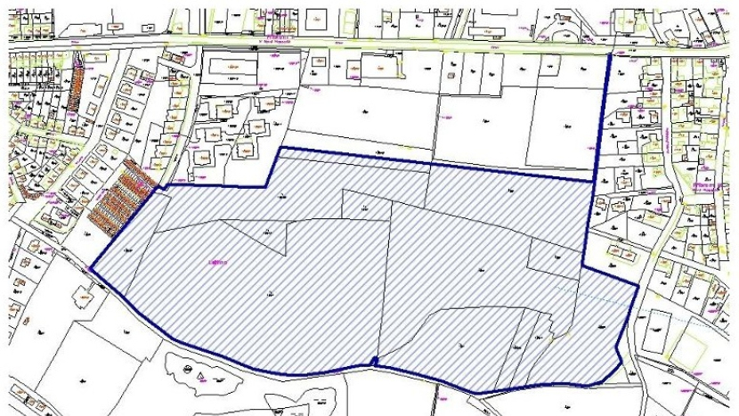 Fantovu louku v Příbrami čeká změna. Zastupitelé budou ve středu řešit územní plán i stavební uzávěru