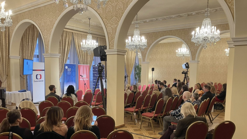 Dobrovolnický projekt Svatohorské sady uspěl: ocenění od Fórum Dárců vedle Paměti národa či Konta Bariéry