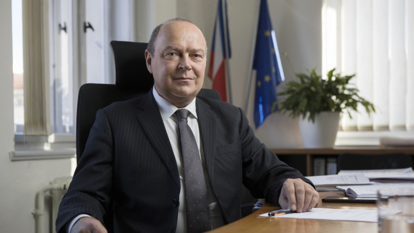 „Rozpočet je proinvestiční, máme finanční rezervu. Bazén se blíží,“ říká místostarosta Karpíšek