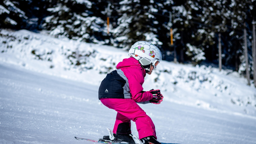 Ve středních Čechách se lyžuje ve třech areálech, podmínky někde zhoršuje obleva